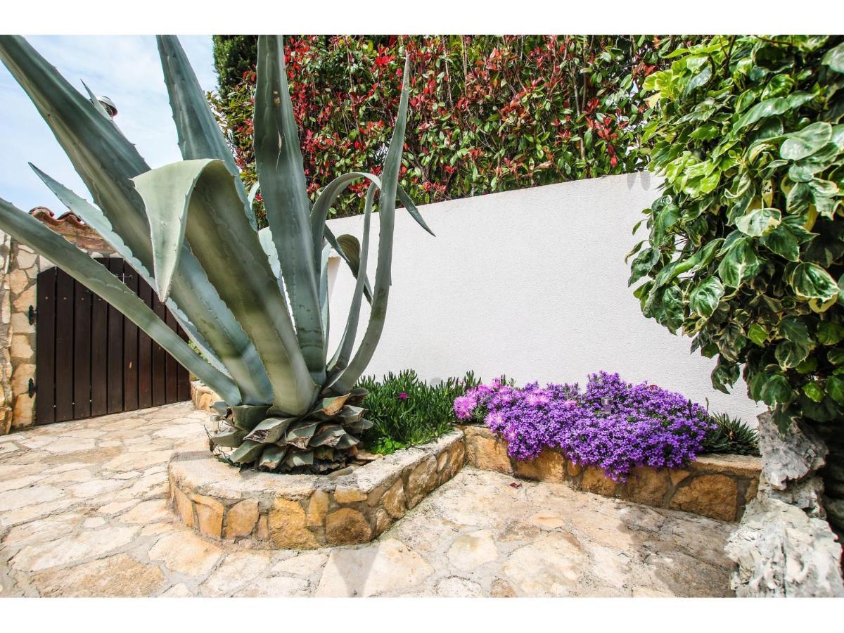 Casa Astrid By The Sea In Porec Bagian luar foto